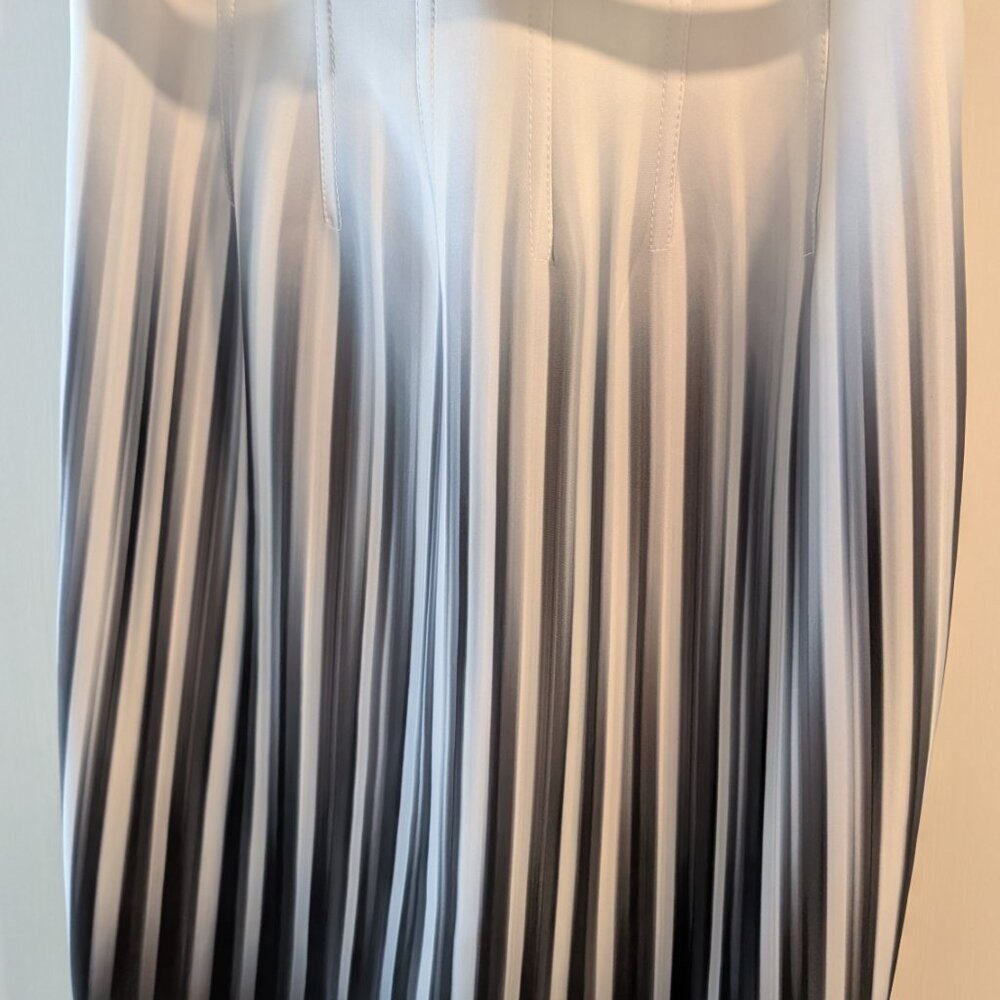 Donna Karan Women's Belted Ombré-Print Sheath Dress - Picture 8 of 9